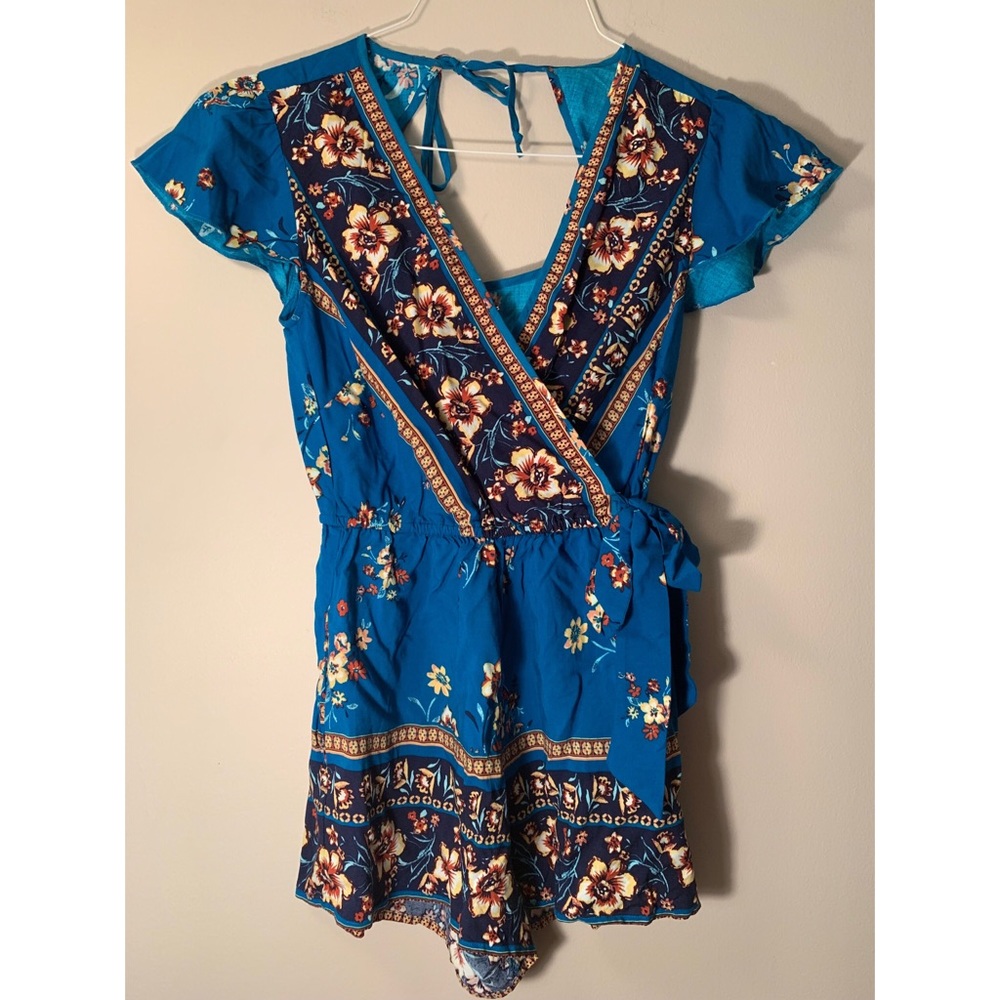*BUNDLE TWO Xhilaration rompers*